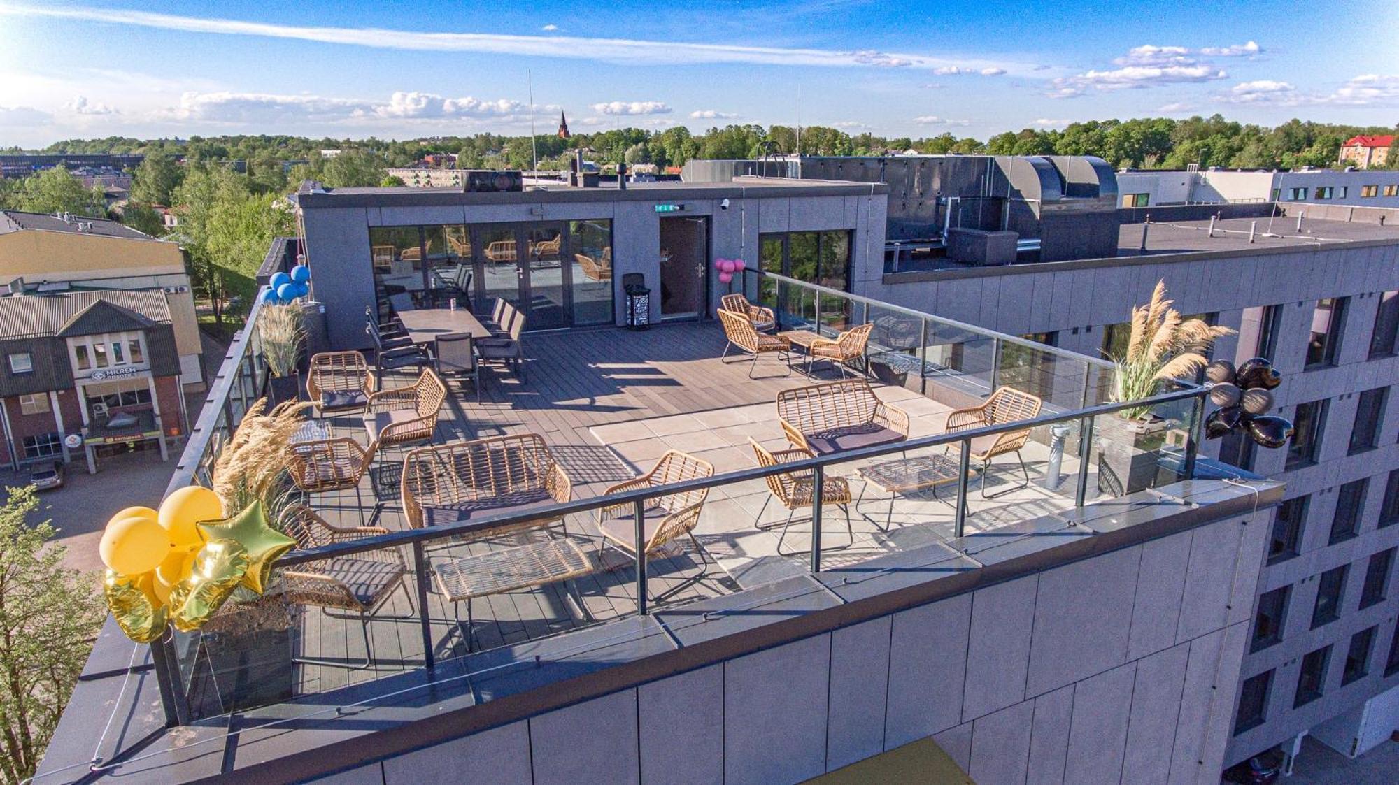 Hugo Apartment Hotel Тарту Экстерьер фото